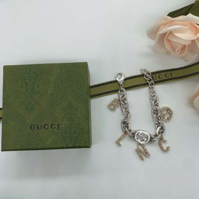 Picture of Gucci Bracelet _SKUGuccibracelet11131079341